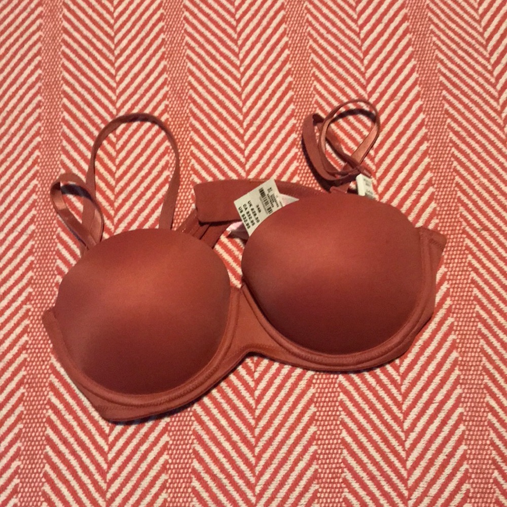 VS PINK BRA